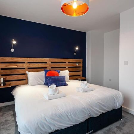 Stunning 2 Bed Flat 5Min To Old Trafford Stadium Манчестер Екстер'єр фото