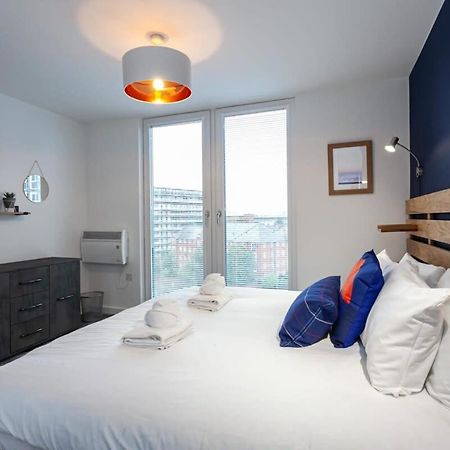 Stunning 2 Bed Flat 5Min To Old Trafford Stadium Манчестер Екстер'єр фото
